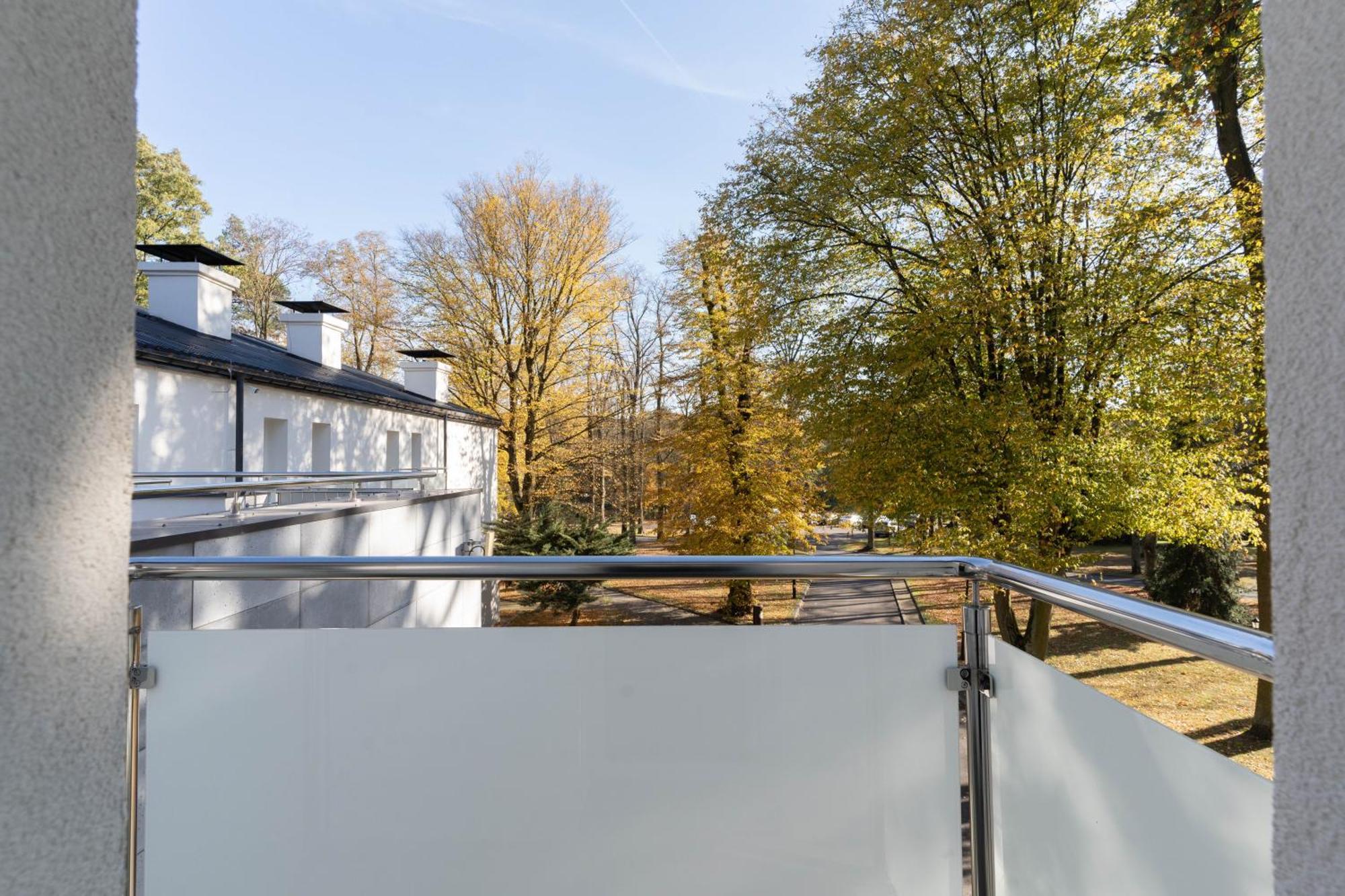 Hotel W Dobieszkowie Strykow Luaran gambar