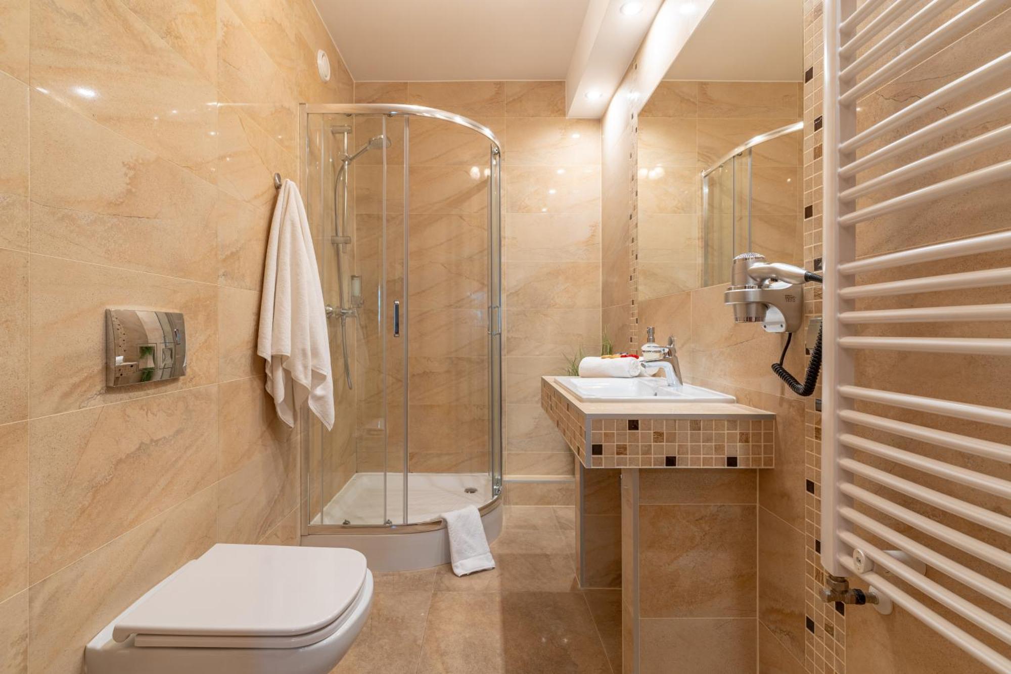 Hotel W Dobieszkowie Strykow Luaran gambar